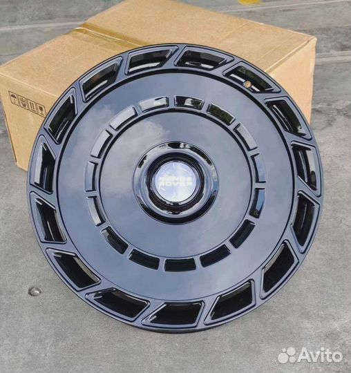 Кованые диски R22