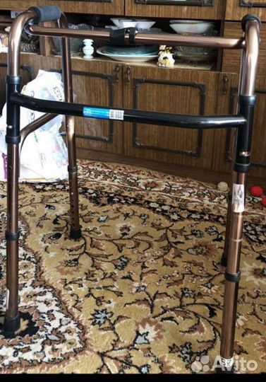 Ходунки для взрослых