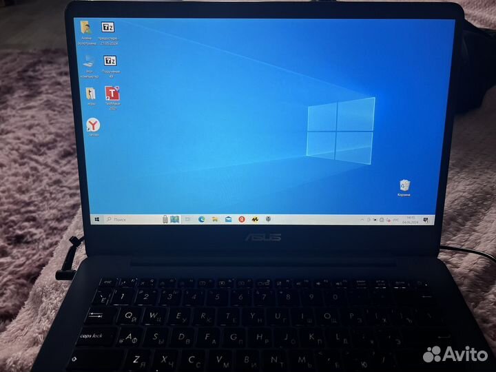 Ноутбук asus