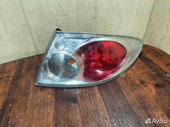 Фонарь задний правый Mazda 6 GG седан