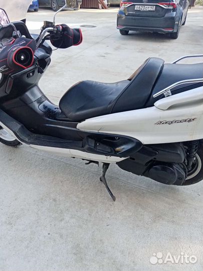 Yamaha majesty 250