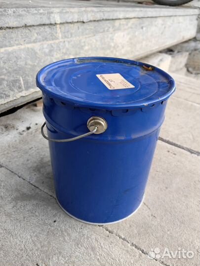 Серая краска по бетону