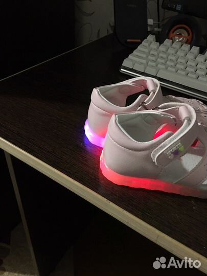 Сандали детские для девочек