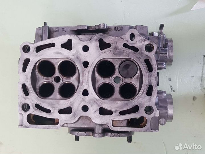 Головка блока цилиндров Subaru ej204 левая