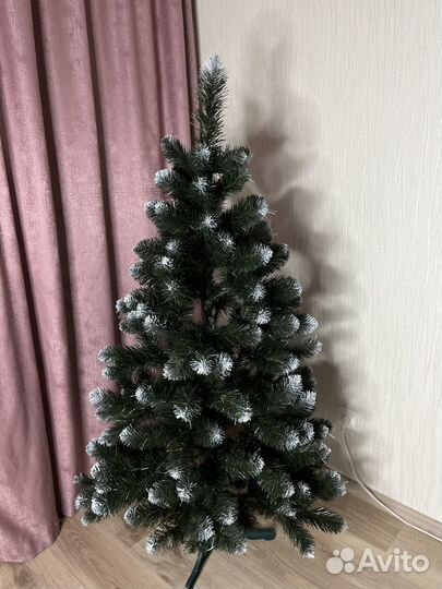 Елка искусственная