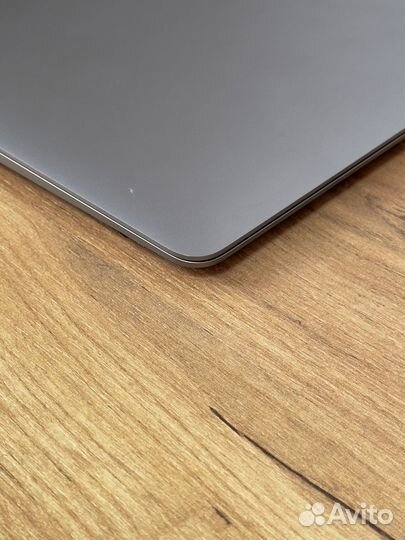 MacBook Air 13 2019