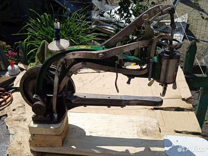 Швейная машинка для кожи и обуви версаль