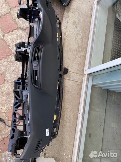 Торпедо с подушкой Nissan X-trail T32