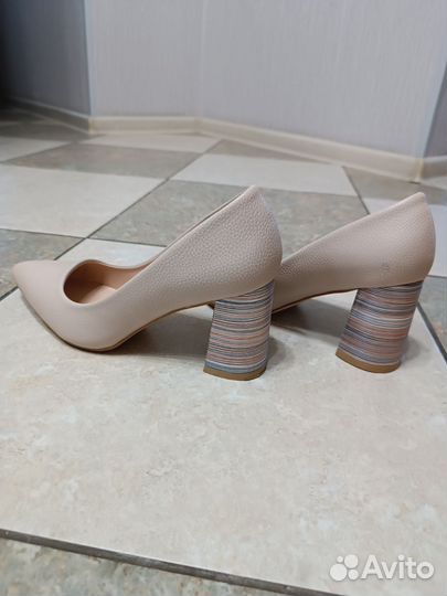 Туфли женские 37 размер