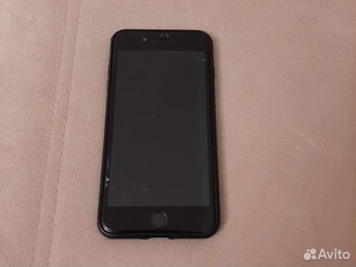 Телефон iPhone 8 plus