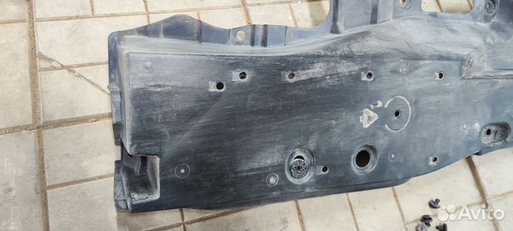 Защита задняя правая Rav 4 XA 50