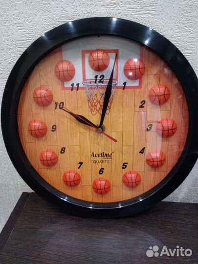 Часы настенные
