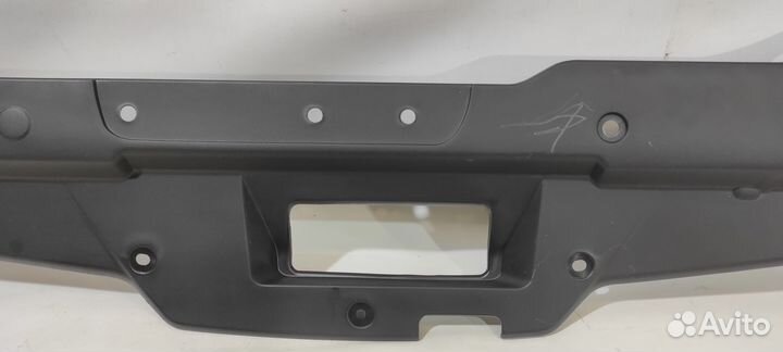 Накладка замка капота Nissan Almera G15 нов оригин