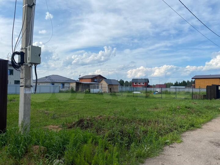 Участок 8 сот. (ИЖС)