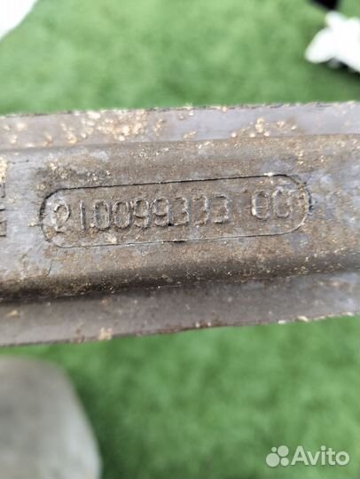 Крестовина для стиральной машины индезит