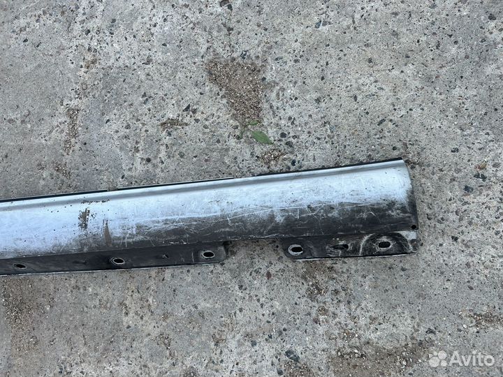 Накладка порога правая AMG Mercedes Benz W203