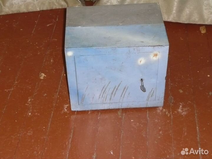 Сейф металлический бу