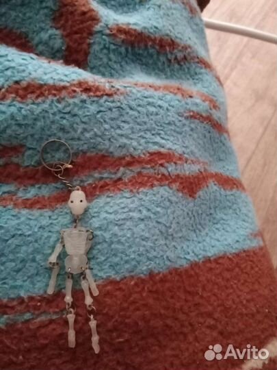 Брелок на ключи mercedes