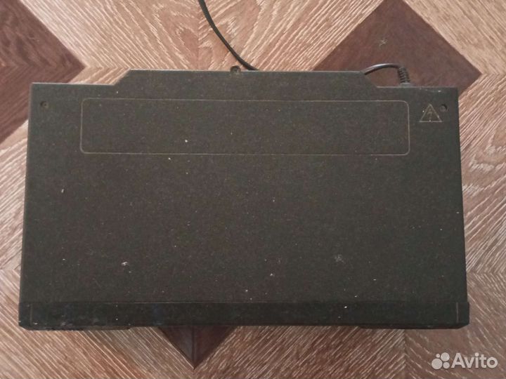 Видеомагнитофон