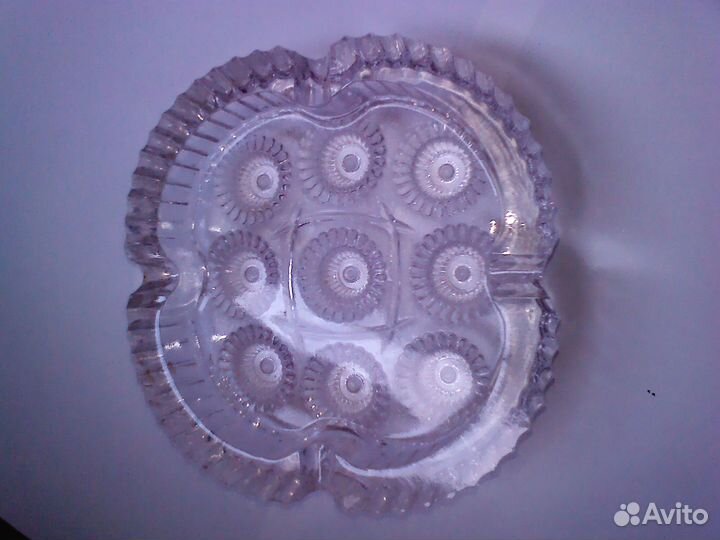 Пепельницы латунь, металл и хрусталь