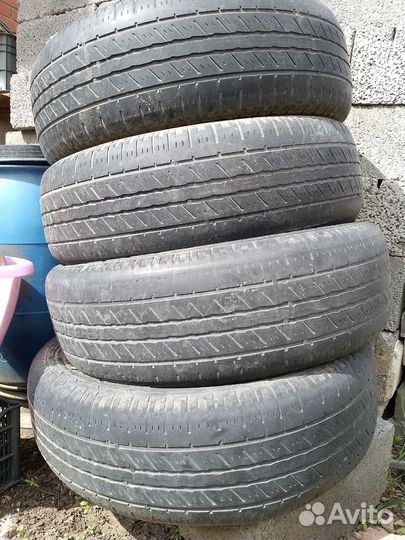 Hankook Radial RA06 215/65 R16 98H