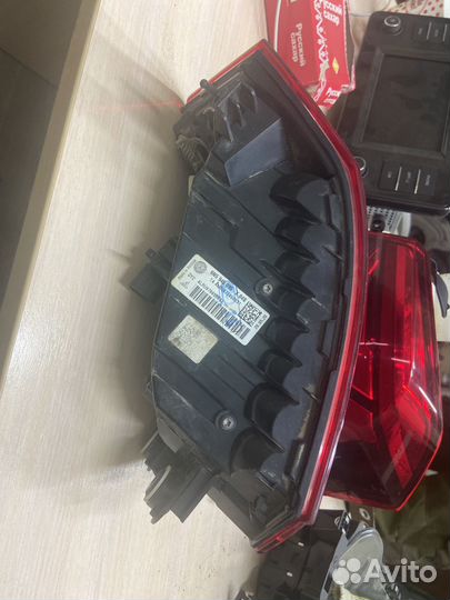 6n5945095 Фонарь задний левый Volkswagen Polo