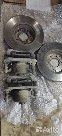 Тормоза передние Honda Stepwgn RP3