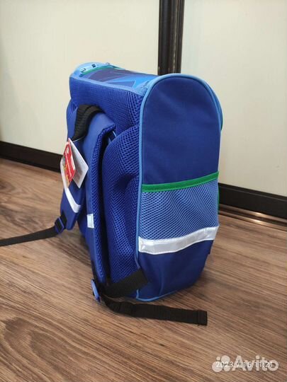 Ранец школьный новый