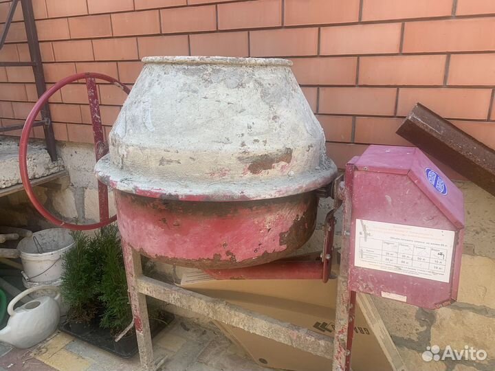 Бетономешалка бу