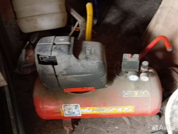Нерабочий Компрессор воздушный бу