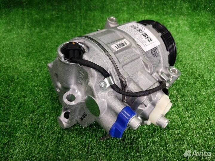 Компрессор кондиционера Mercedes-Benz S W221