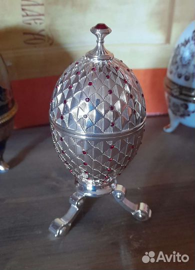 Три Шкатулки для украшений фарфор