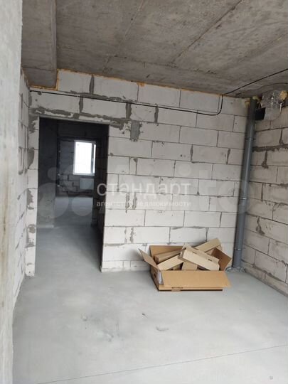 3-к. квартира, 91 м², 1/9 эт.