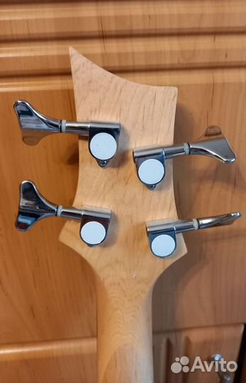 Бас гитара euphony