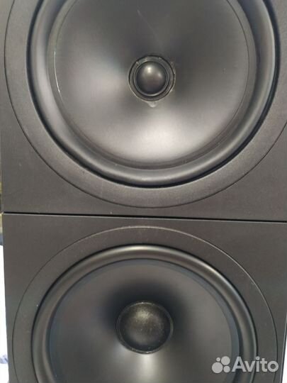 Акустические колонки KEF Q80