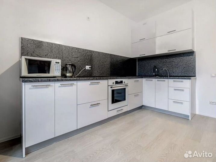 Кухонный гарнитур угловой