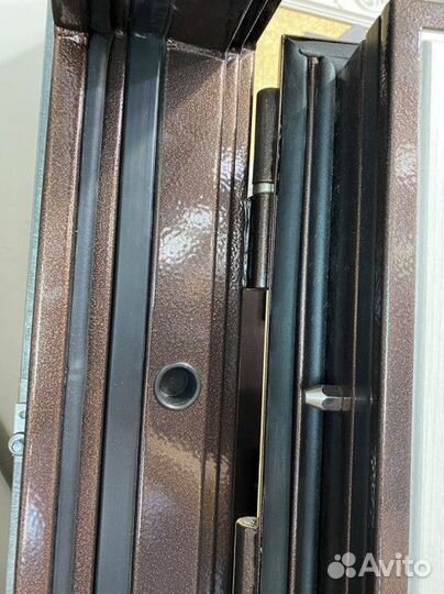 Дверь Marcus Аляска термо медь, Сандал белый