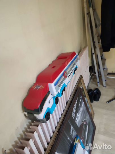 Игрушка автобус