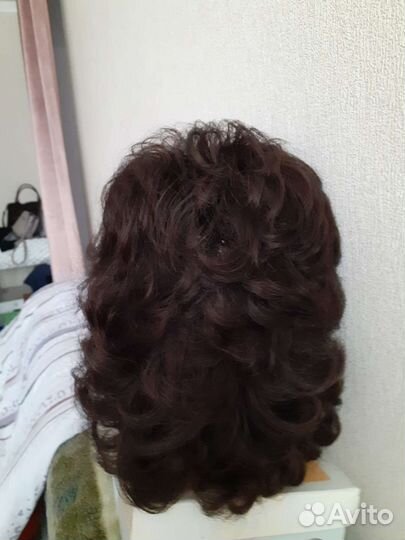 Парик женский