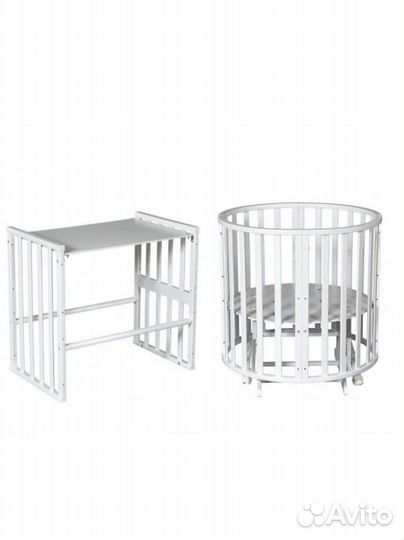 Детская кроватка с маятником белая овальная /круг