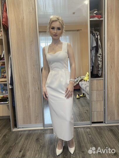 Свадебное платье 42