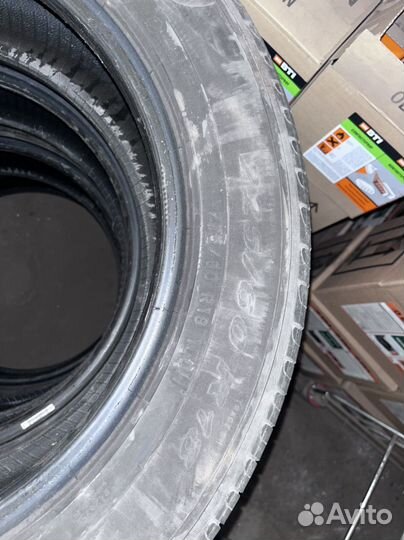 Accelera 651 2.25/4.5 R4