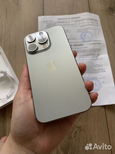 iPhone 15 Pro, 256 ГБ