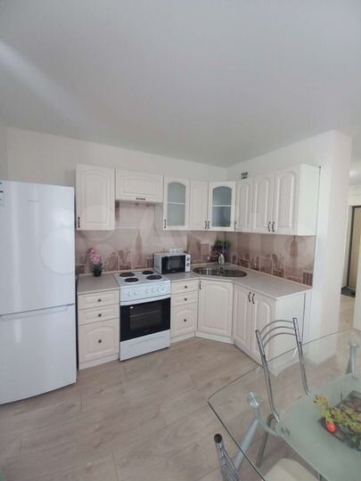 2-к. квартира, 60 м², 12/18 эт.