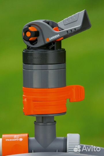 Дождеватель секторный Gardena Comfort 08144-20