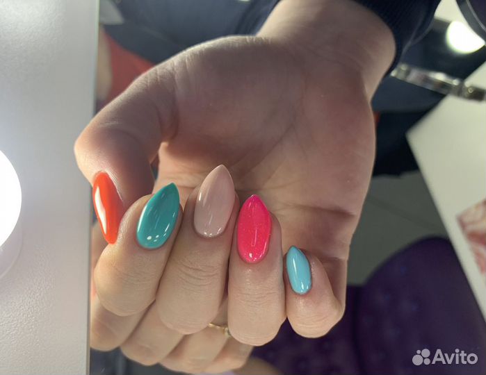 Маникюр, педикюр