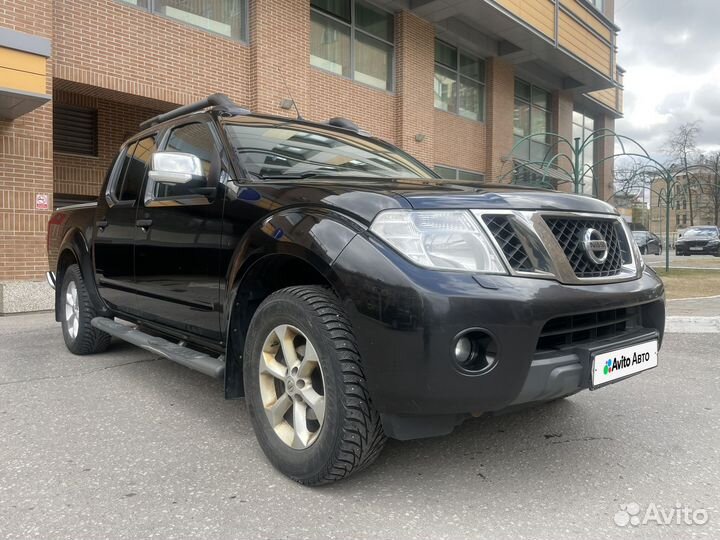 Nissan Navara 2.5 AT, 2012, 128 000 км