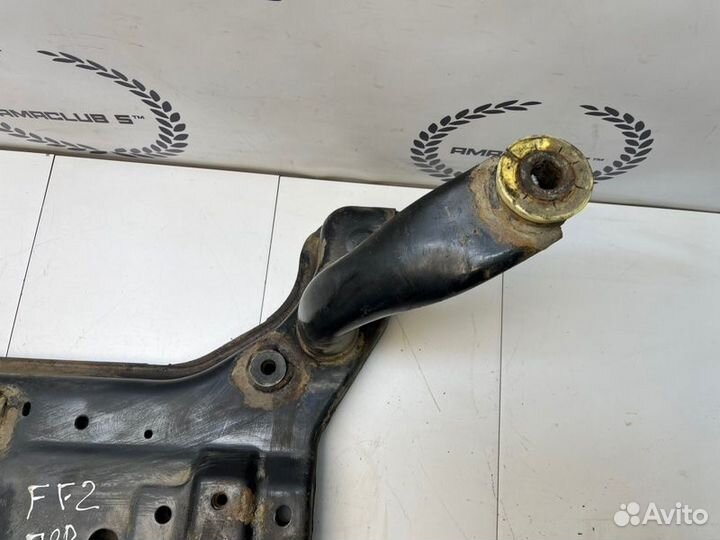 Передний подрамник Ford Focus 2 купе 2.0 aoda 2006