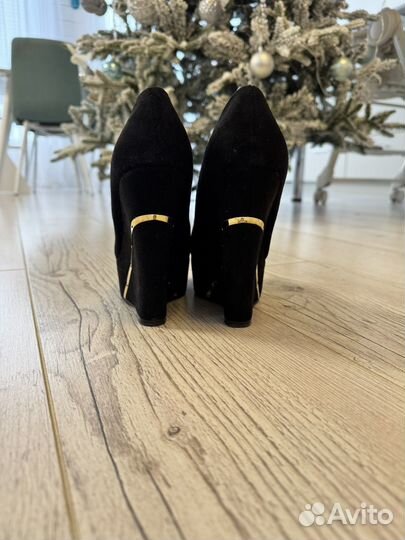 Туфли женские 37 размер