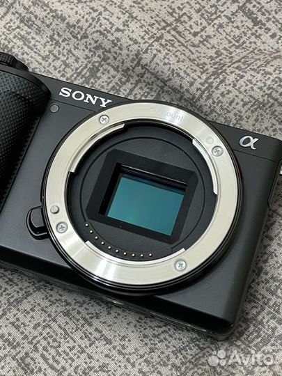 Sony ZV-E10 body